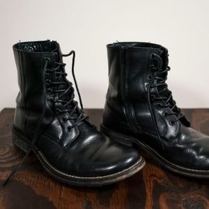 Black Steve Madden Boots in Men